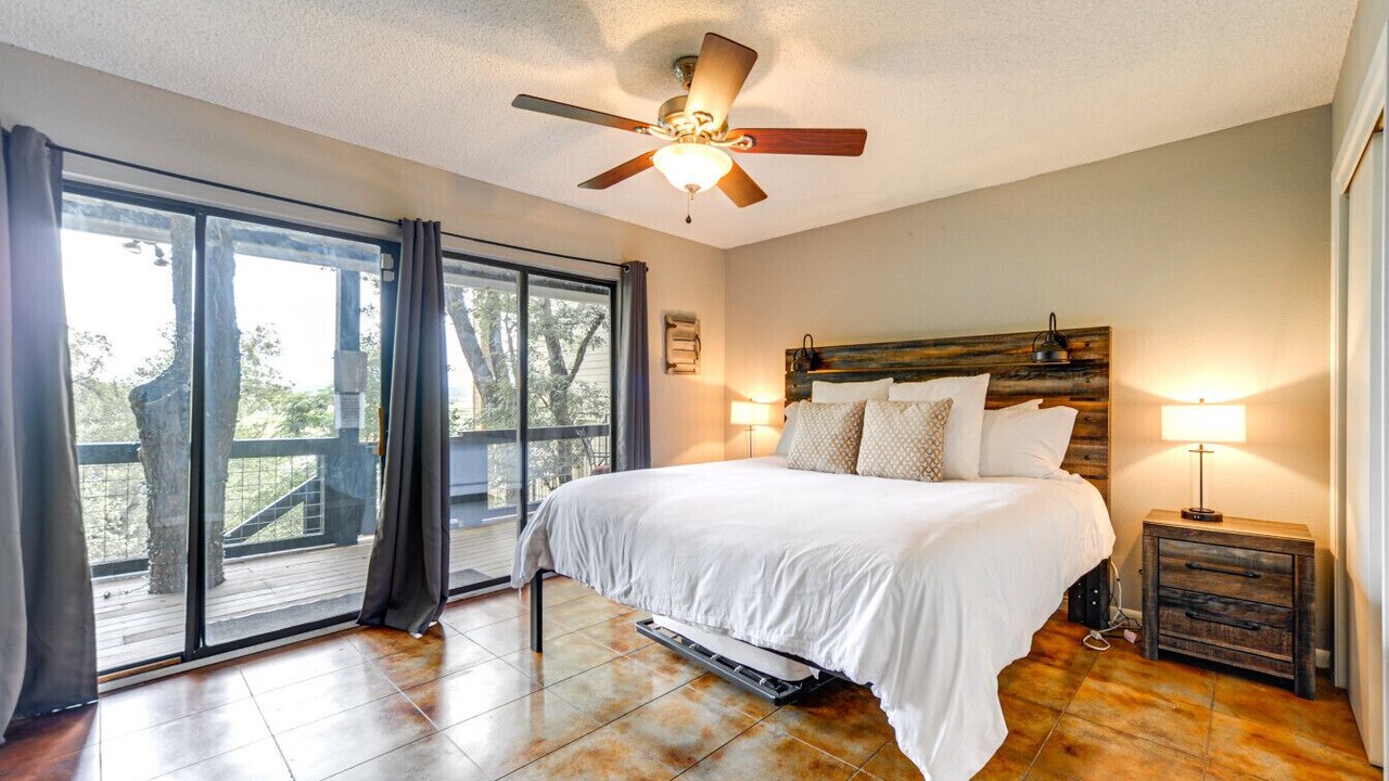 Photo of Bedroom in Spicewood