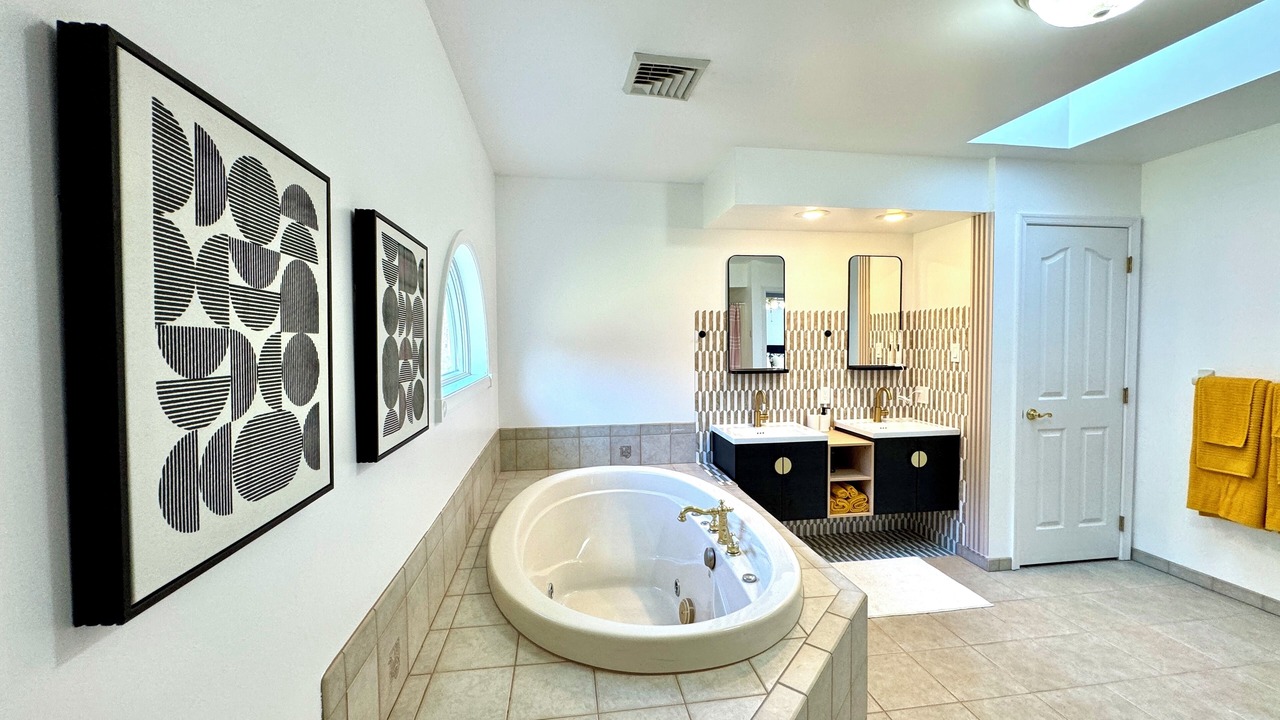 Photo of Bathroom in Circleville