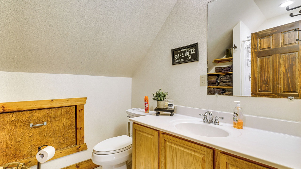 Photo of Bathroom in Bland