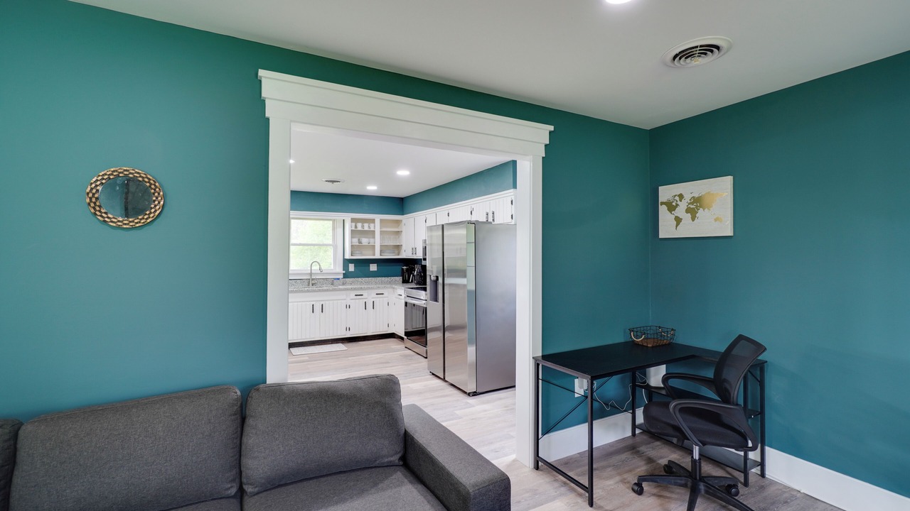 Photo of Livingroom in Shepherdstown
