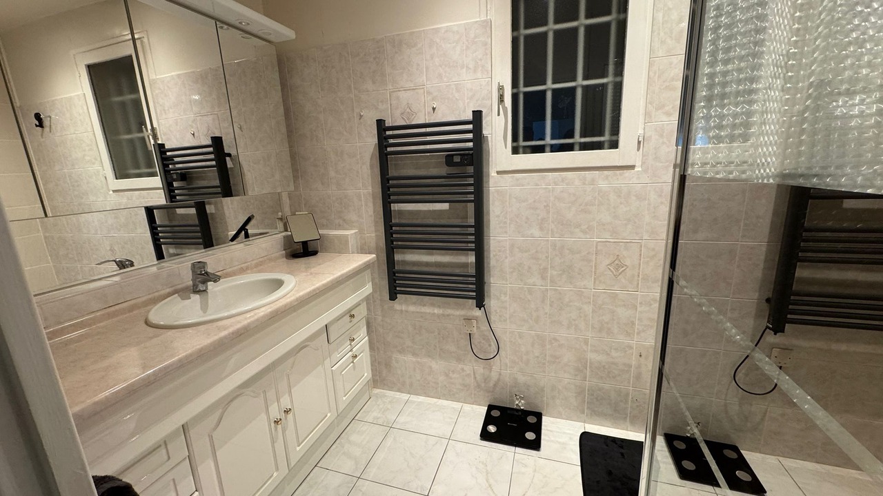 Photo of Bathroom in Rocbaron