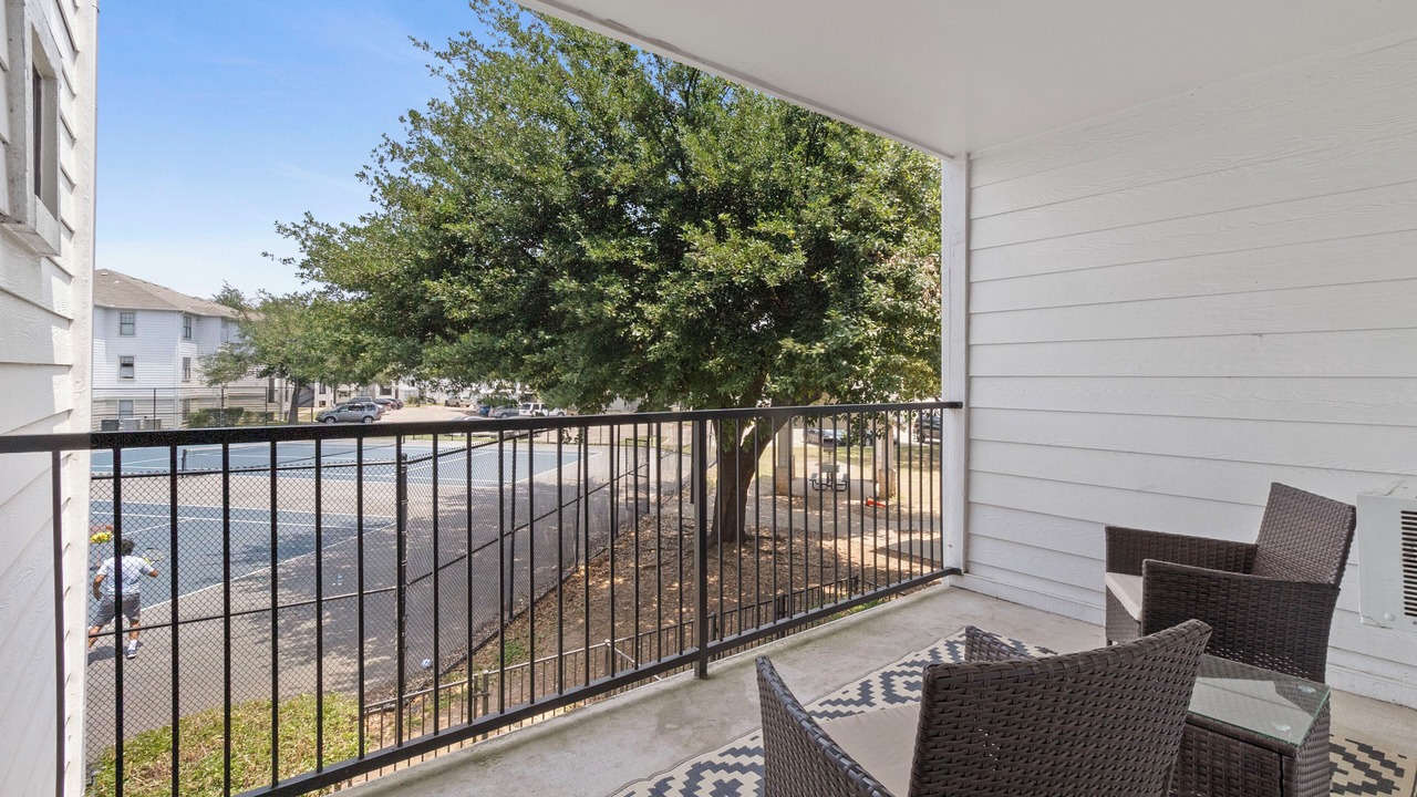 Photo of Patio Balcony in Pleasant Valley