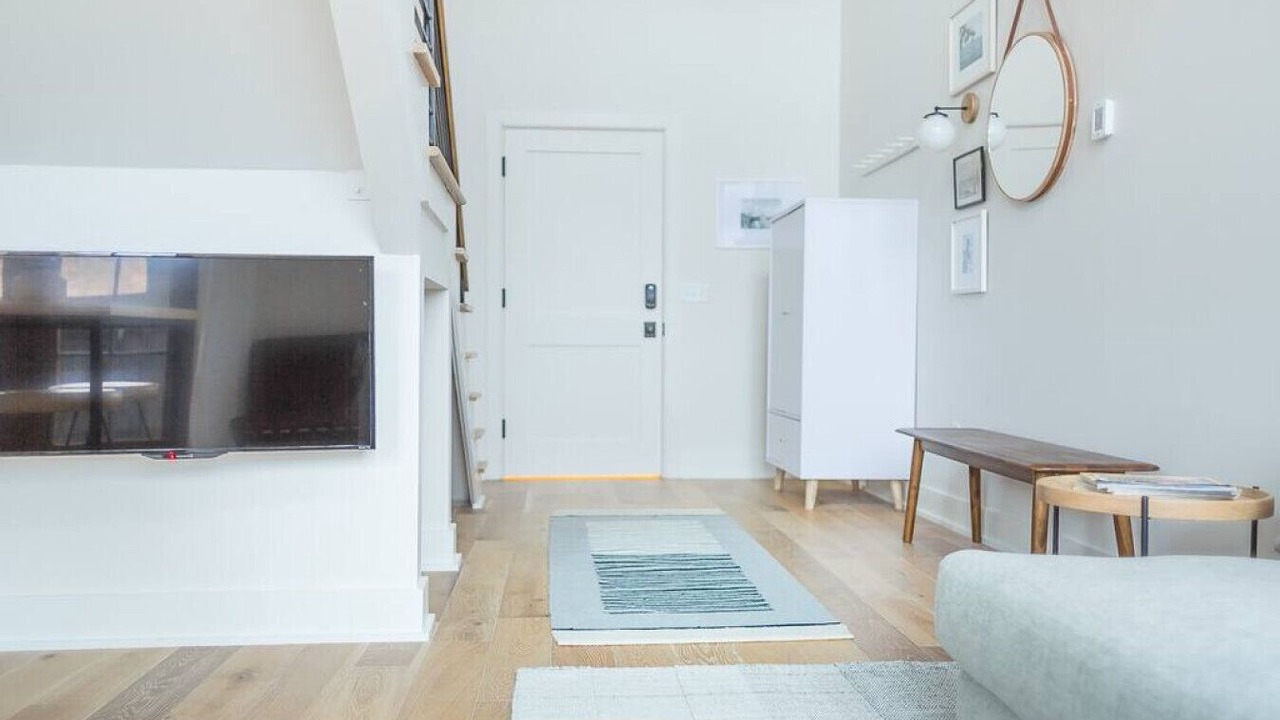 Photo of Livingroom in Yamacraw Village