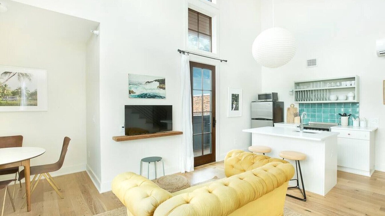 Photo of Livingroom in Yamacraw Village