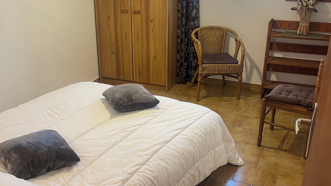 Photo of Bedroom in Bastelica