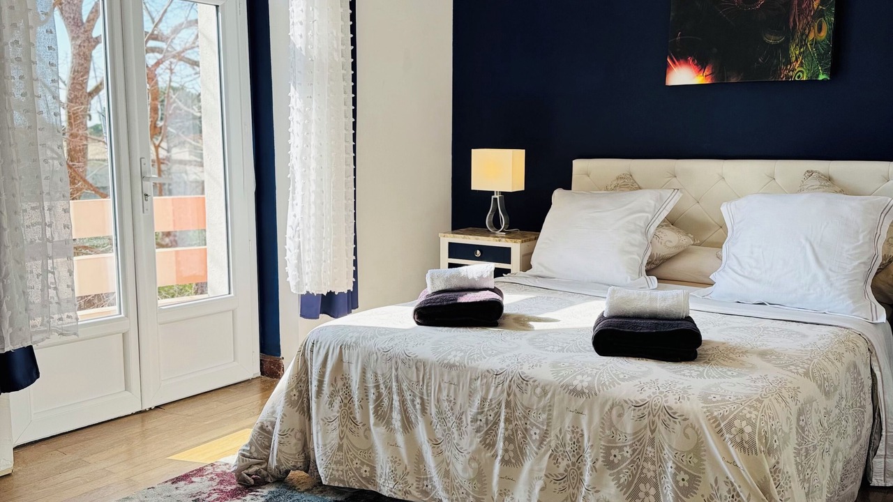 Photo of Bedroom in Peyriac-Minervois