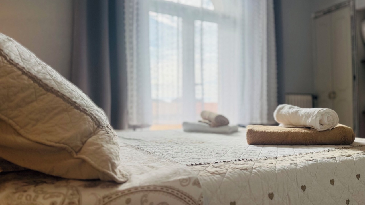 Photo of Bedroom in Peyriac-Minervois