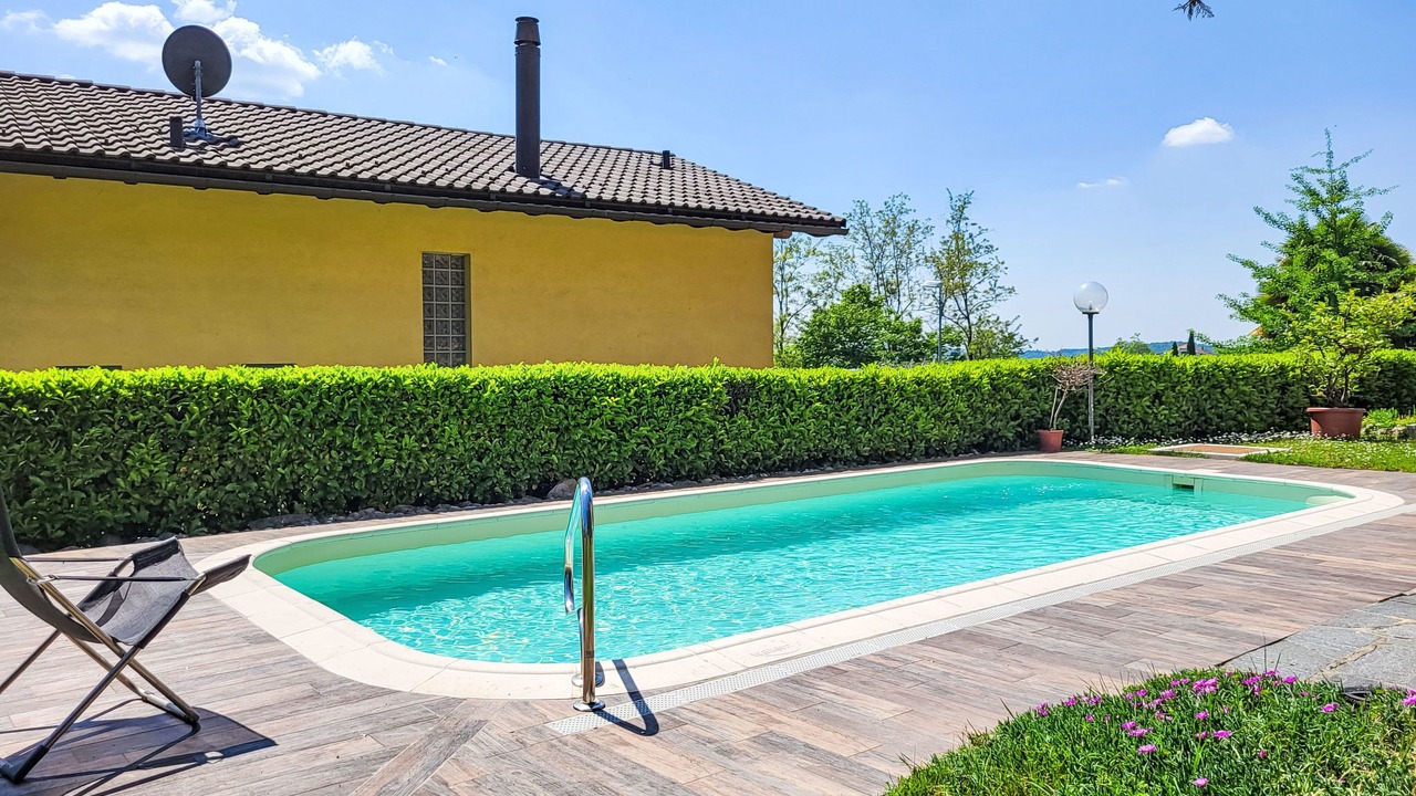 Photo of Outdoor in Besazio