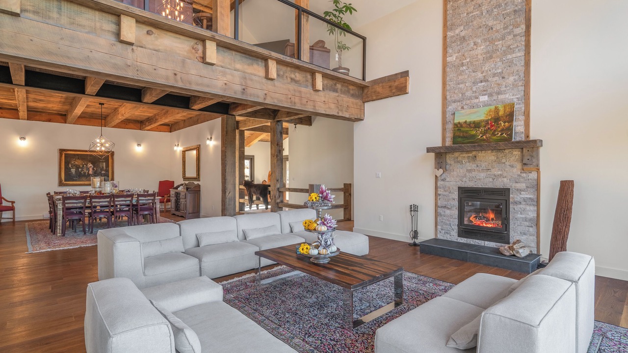 Photo of Livingroom in Wentworth-Nord