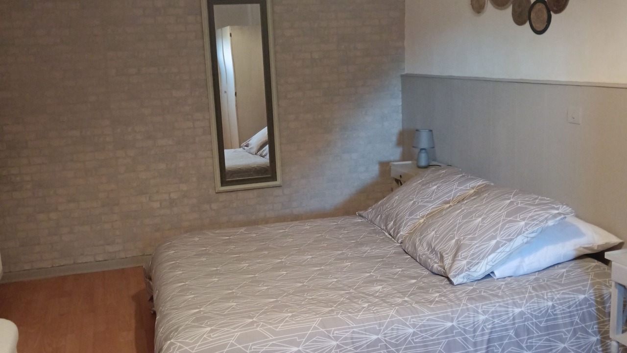 Photo of Bedroom in Apremont