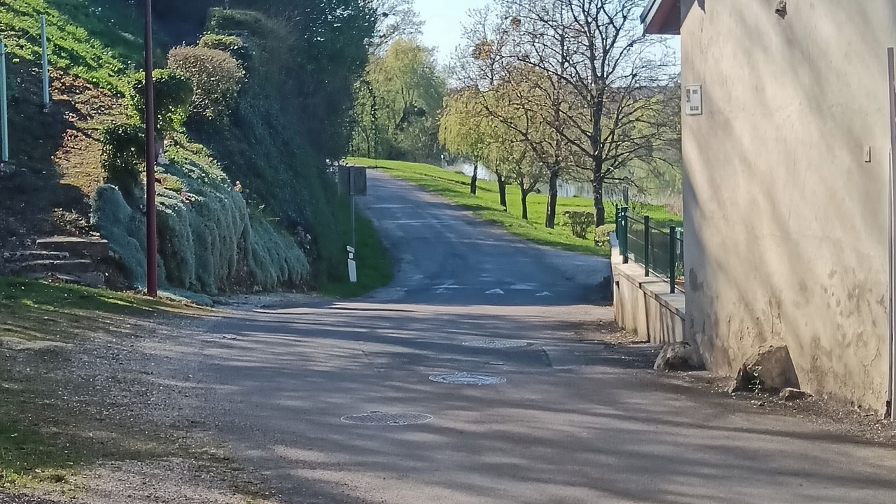 Photo of Others in Apremont