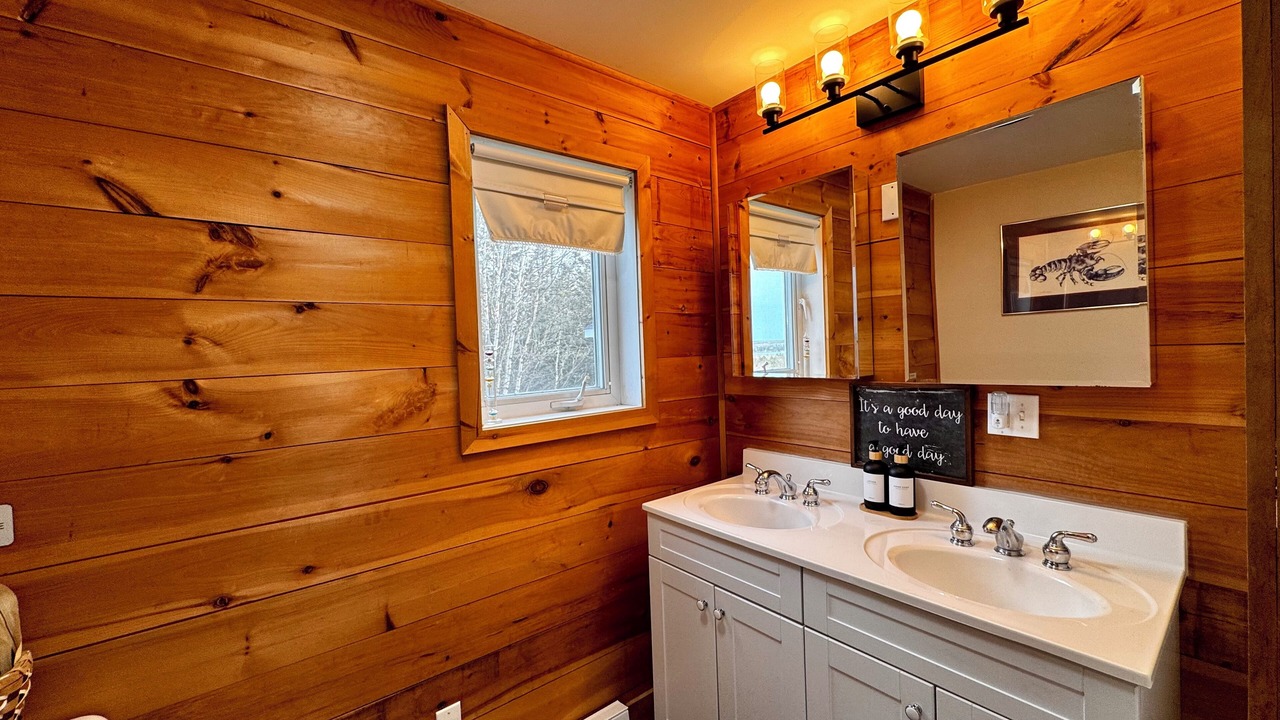 Photo of Bathroom in Steuben