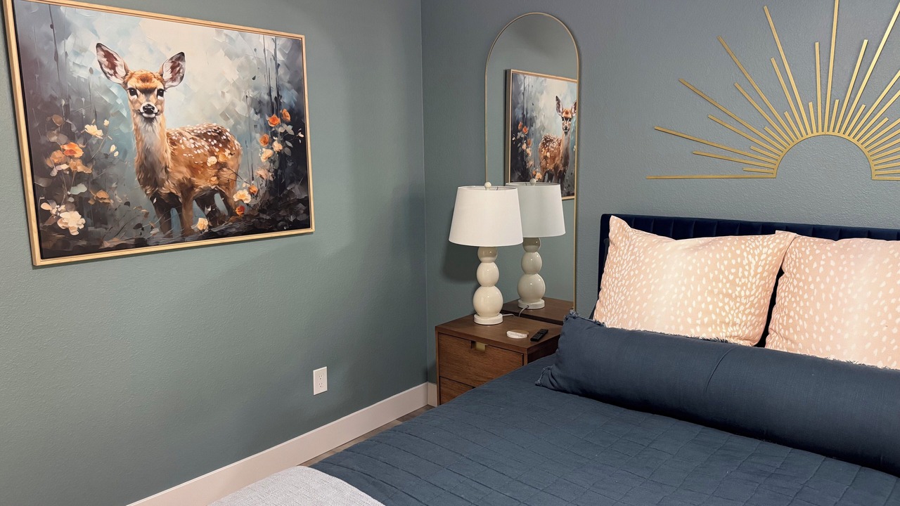 Photo of Bedroom in Eagle