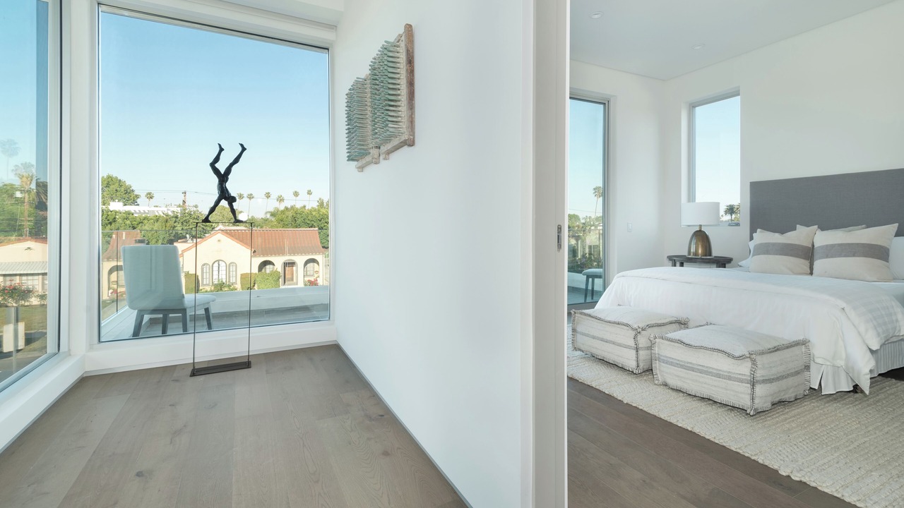 Photo of Bedroom in Fairfax District
