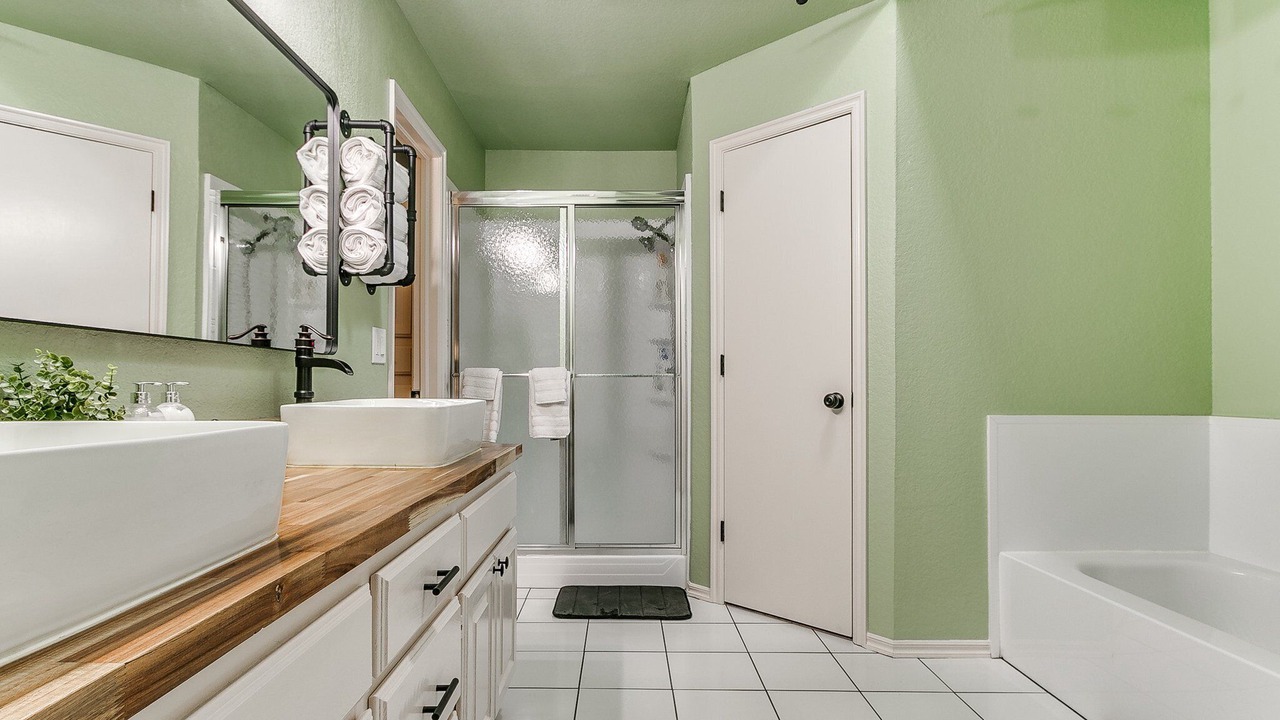 Photo of Bathroom in Norman