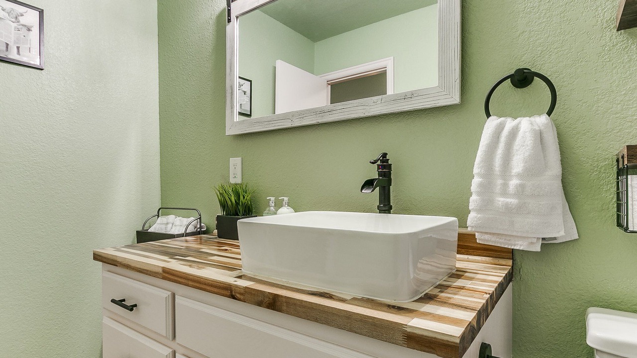 Photo of Bathroom in Norman