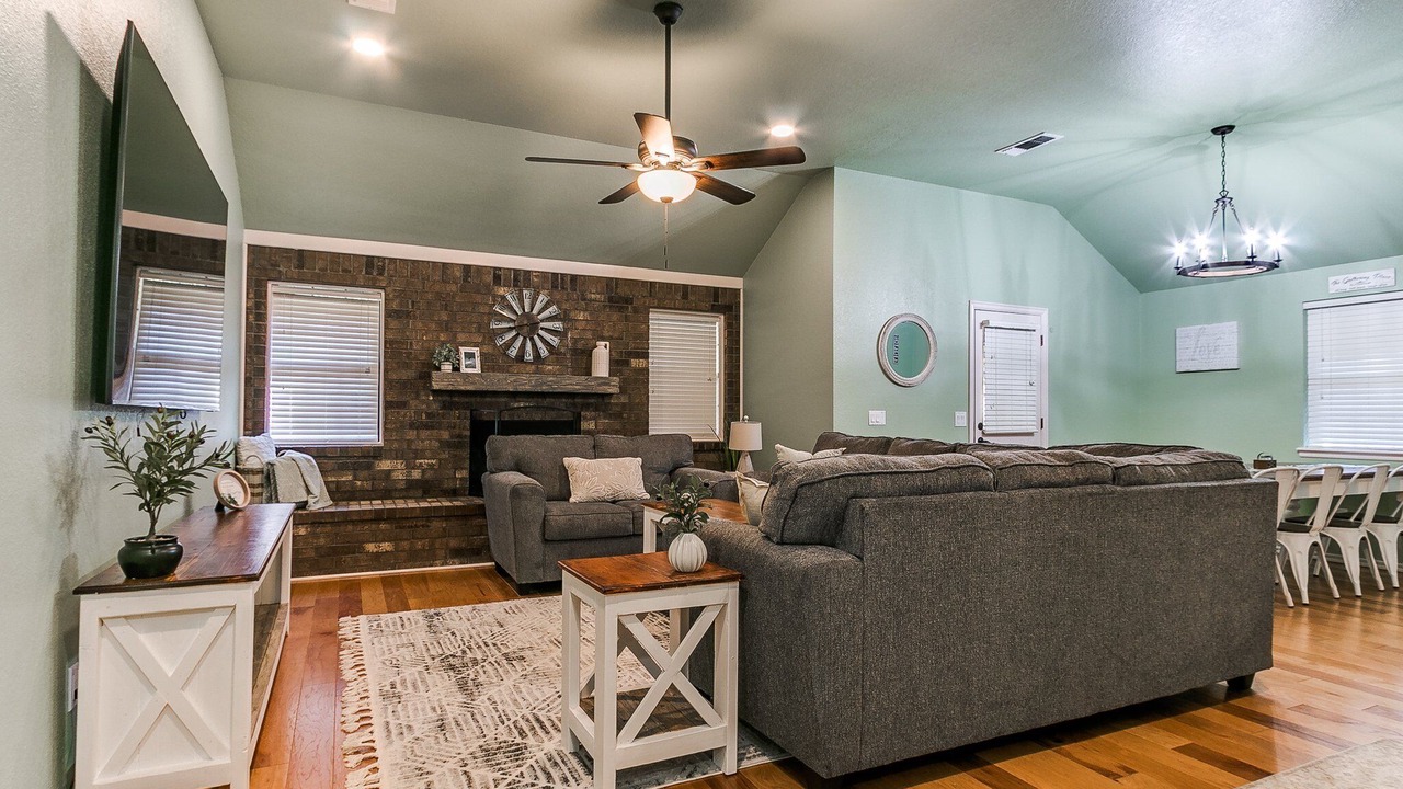 Photo of Livingroom in Norman