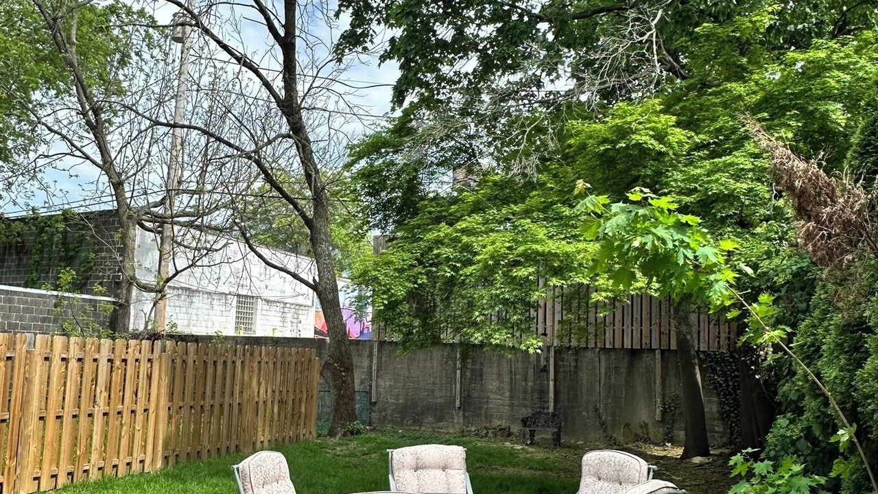 Photo of Others in Bryn Mawr