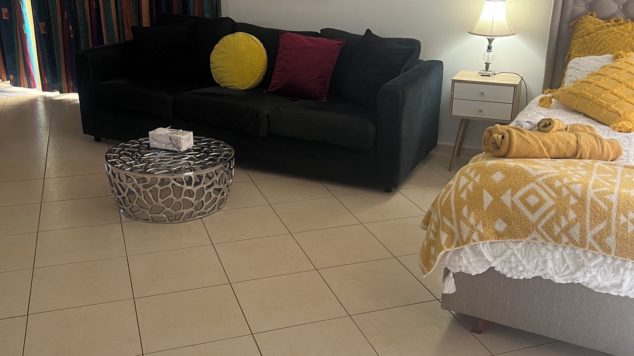 Photo of Livingroom in Morphett Vale