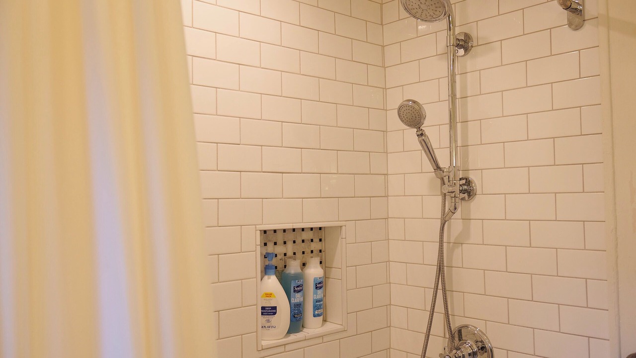Photo of Bathroom in Meridian-Kessler