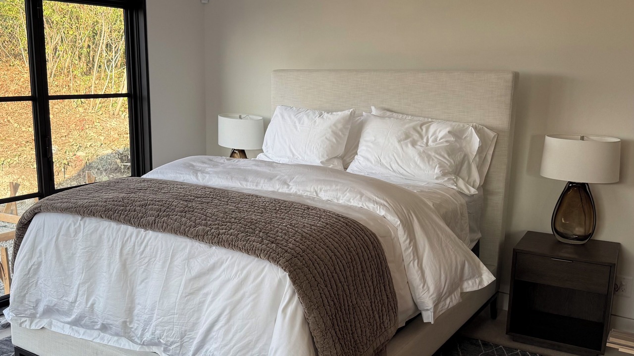 Photo of Bedroom in Western Malibu