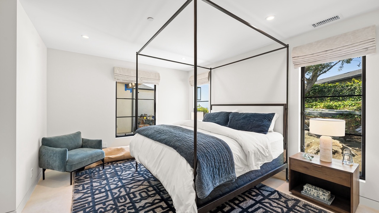 Photo of Bedroom in Western Malibu