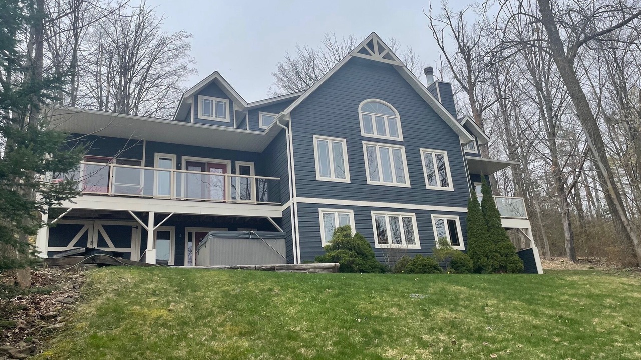 Photo of Outdoor in Clearview