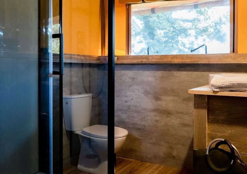 Photo of Bathroom in Saint-Julien-des-Landes