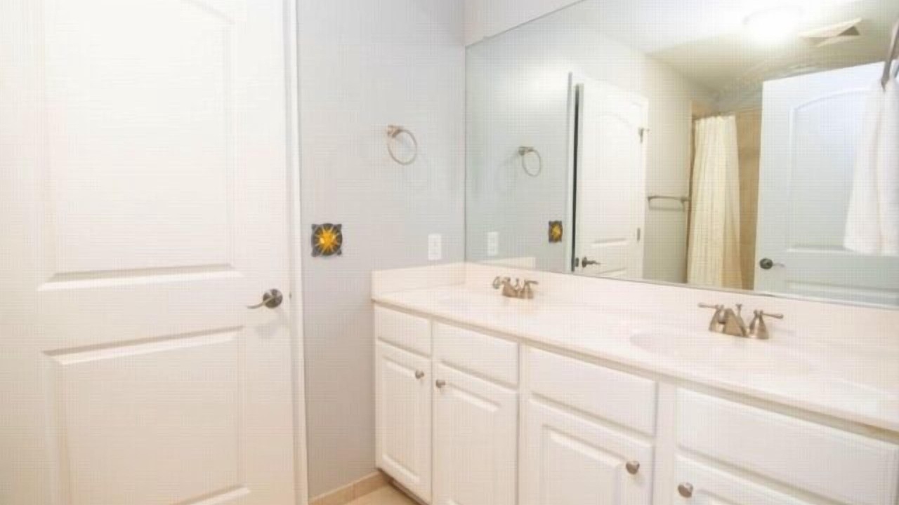 Photo of Bathroom in Westlake Corner