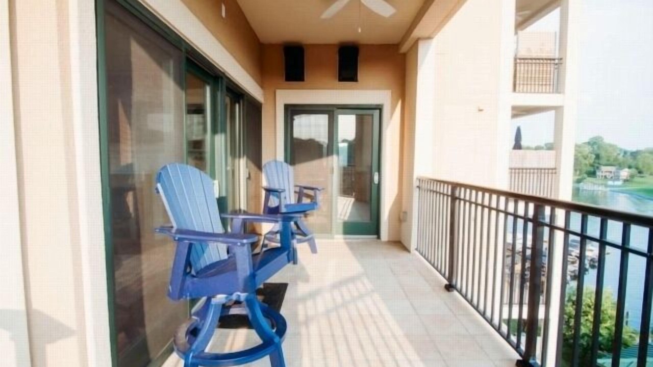 Photo of Patio Balcony in Westlake Corner