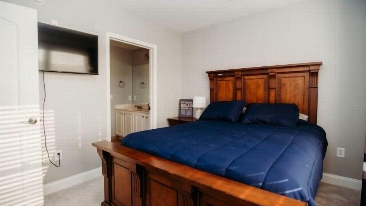 Photo of Bedroom in Westlake Corner