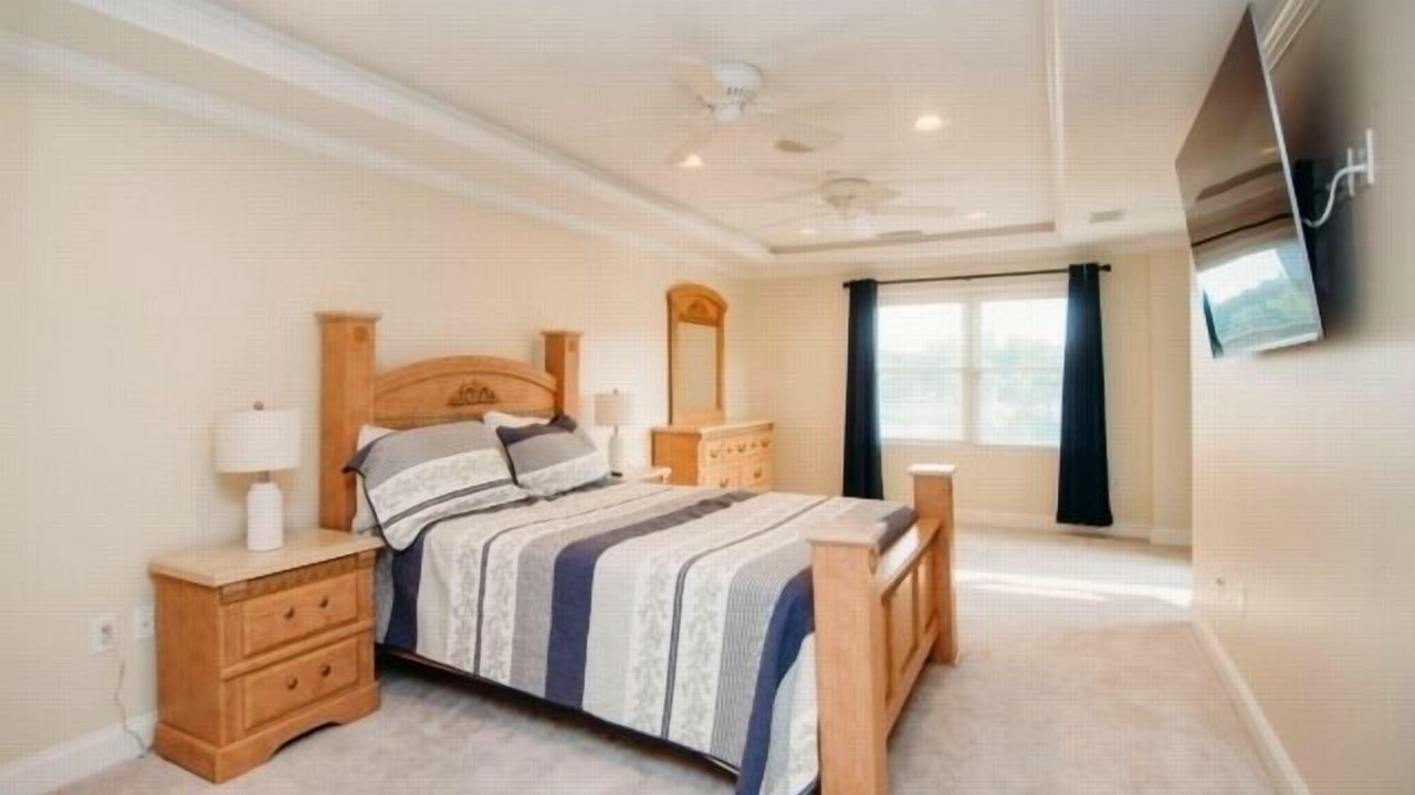 Photo of Bedroom in Westlake Corner
