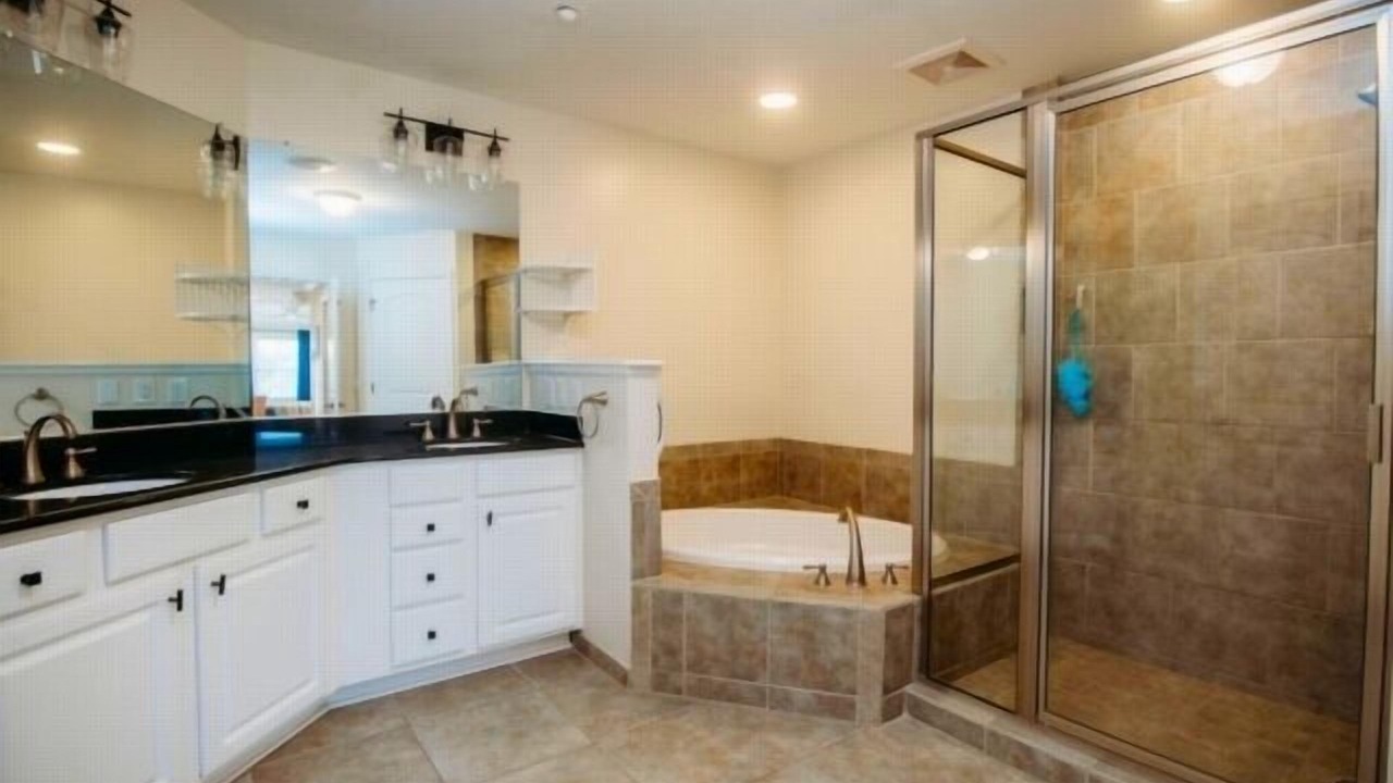 Photo of Bathroom in Westlake Corner