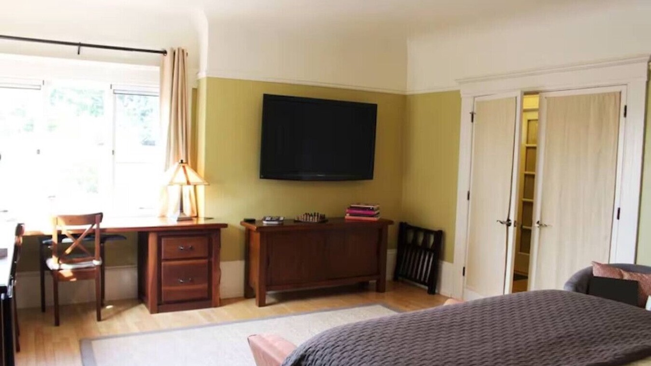 Photo of Bedroom in Berkeley