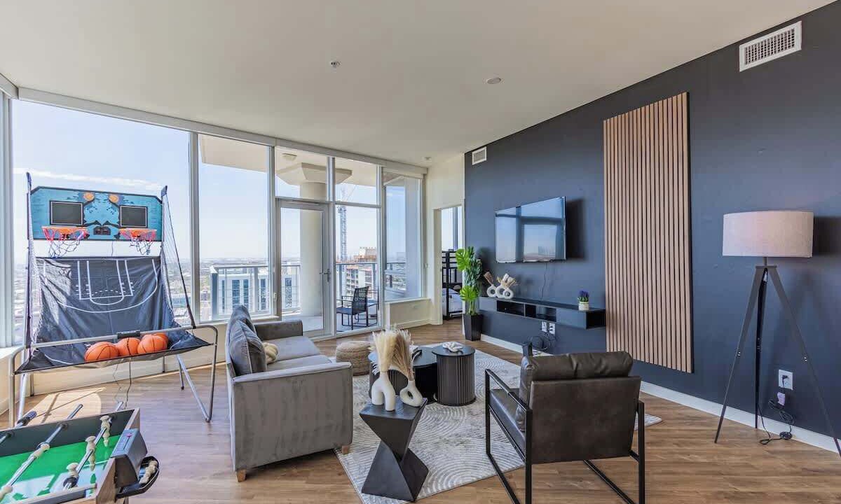 Photo of Livingroom in Downtown Phoenix