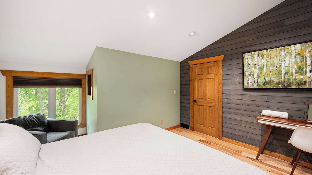 Photo of Bedroom in Ellicottville