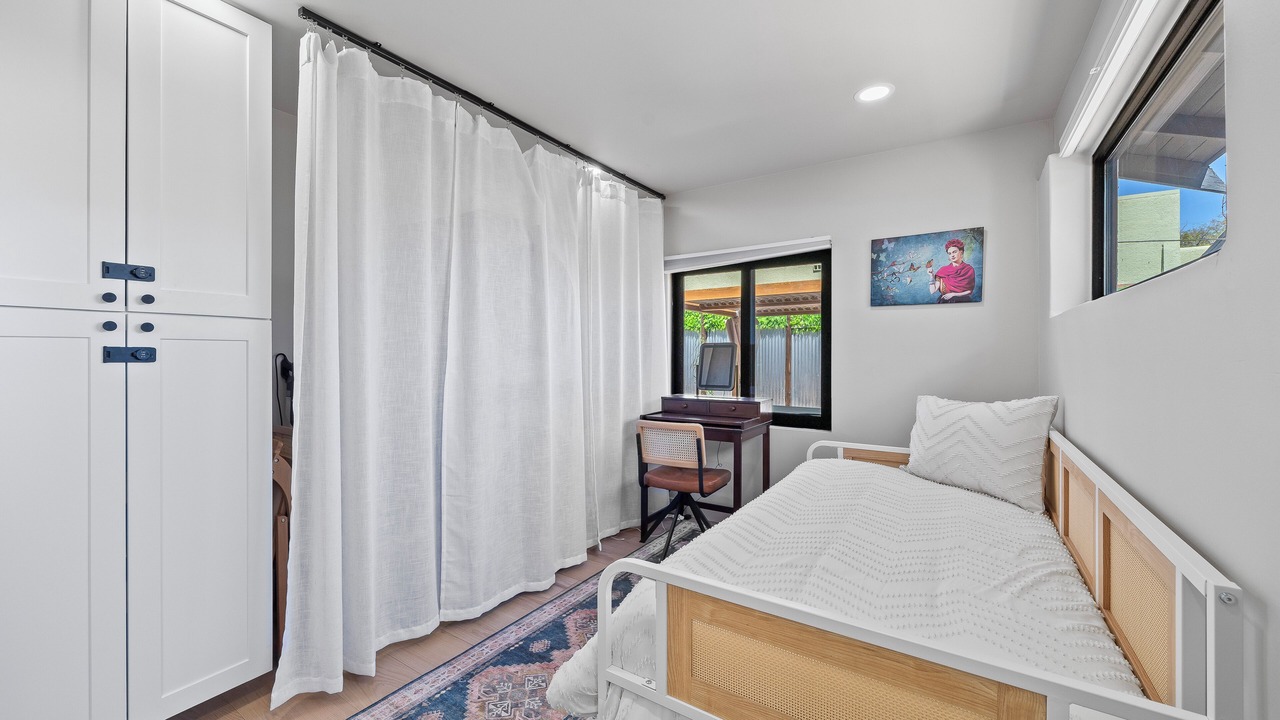 Photo of Bedroom in Feldman's