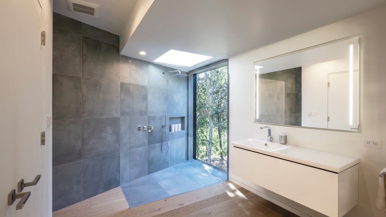 Photo of Others in Truro