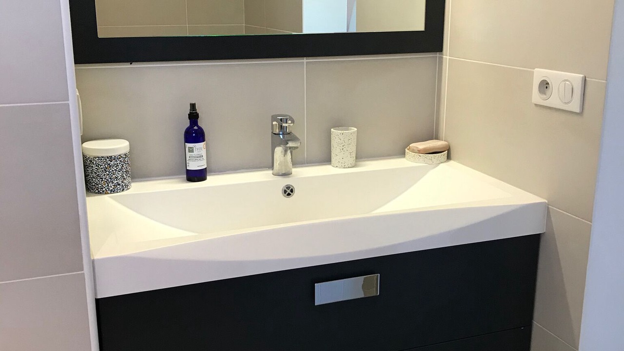 Photo of Bathroom in Aubais
