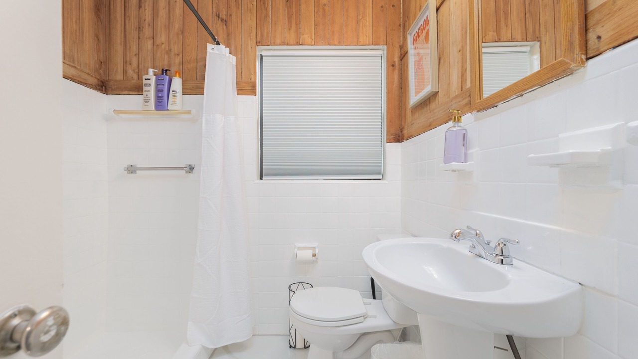 Photo of Bathroom in Lakewood