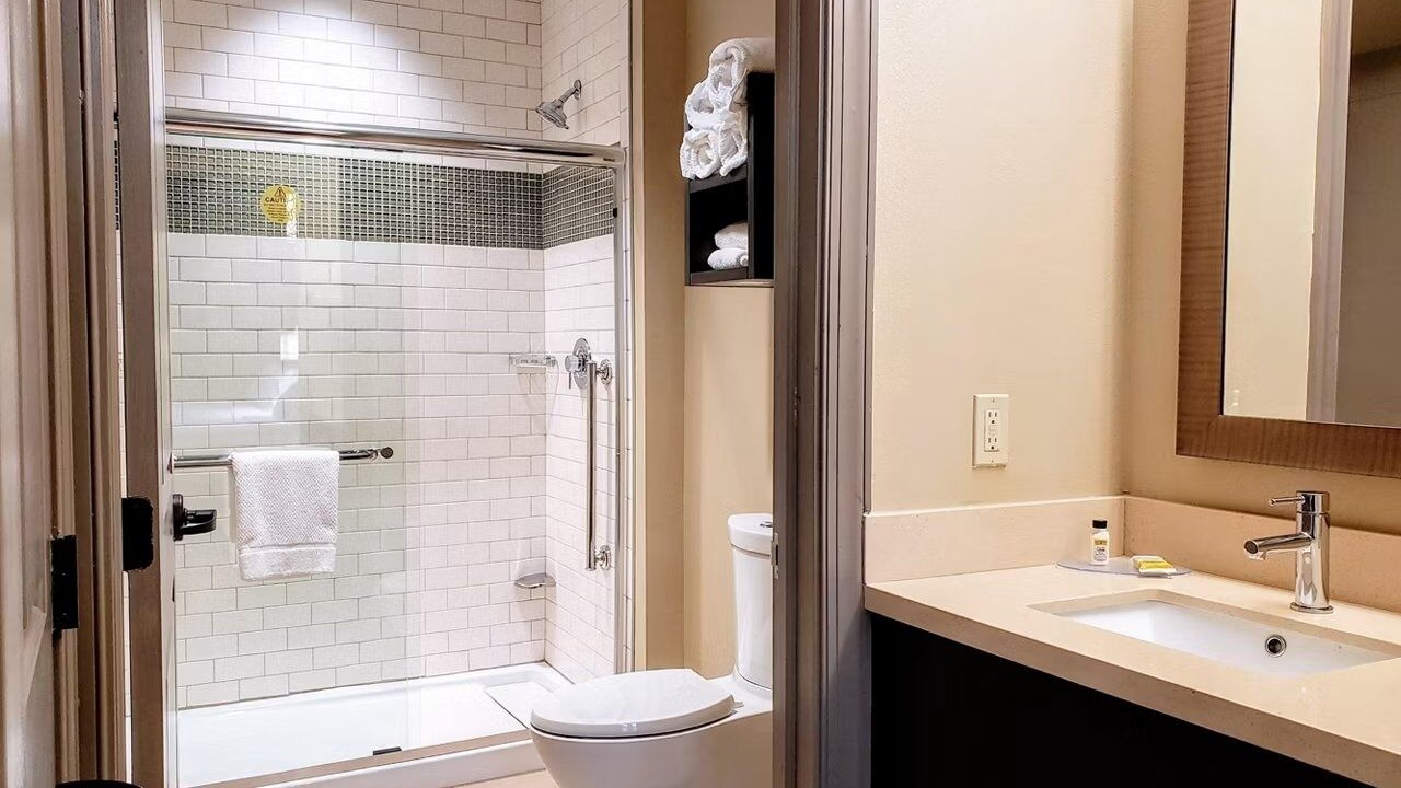 Photo of Bathroom in Downtown Baltimore