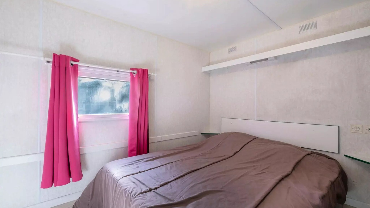 Photo of Bedroom in Saint-Michel-en-l'Herm