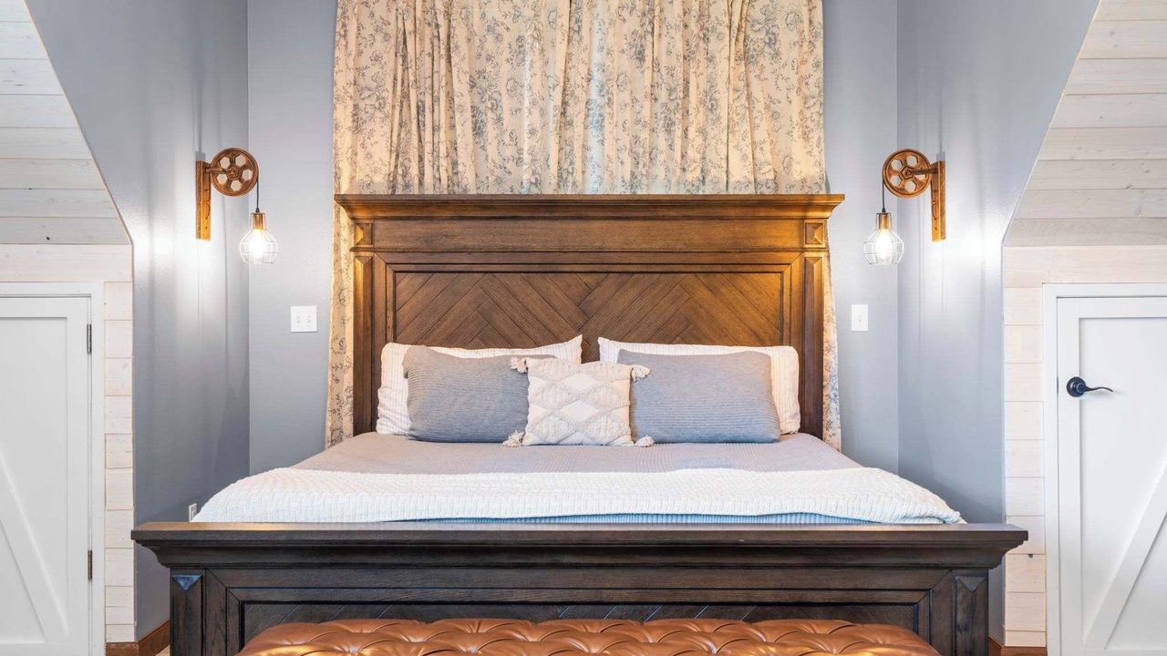 Photo of Bedroom in Rogers