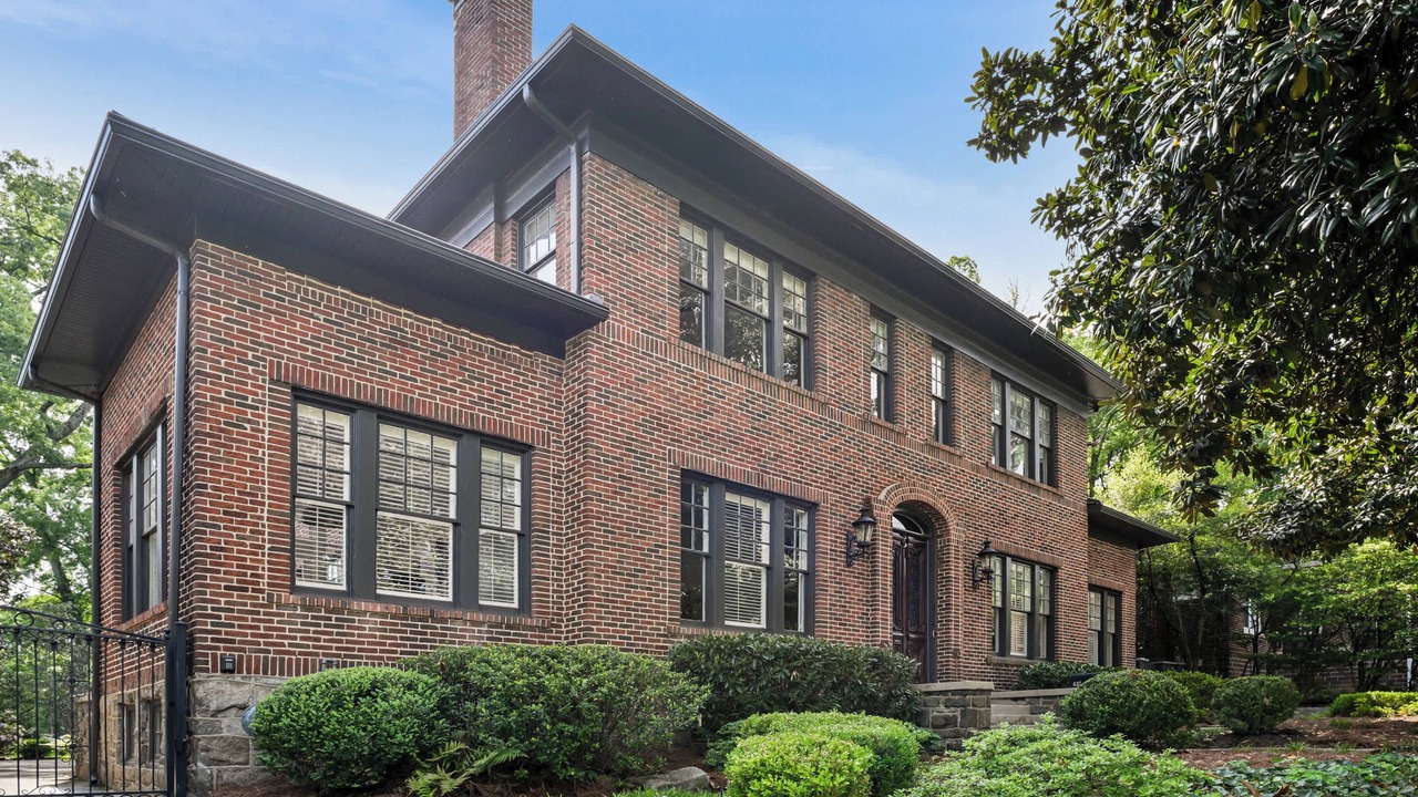 Photo of Others in Poncey-Highland