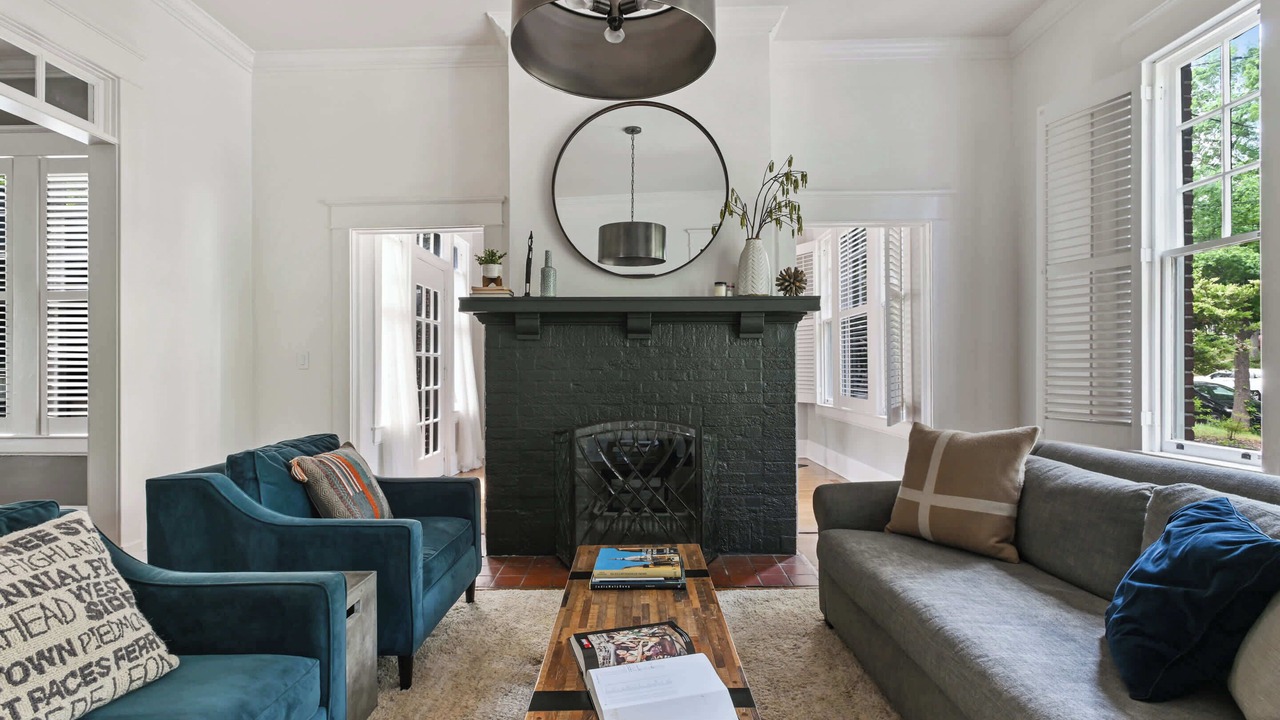 Photo of Others in Poncey-Highland