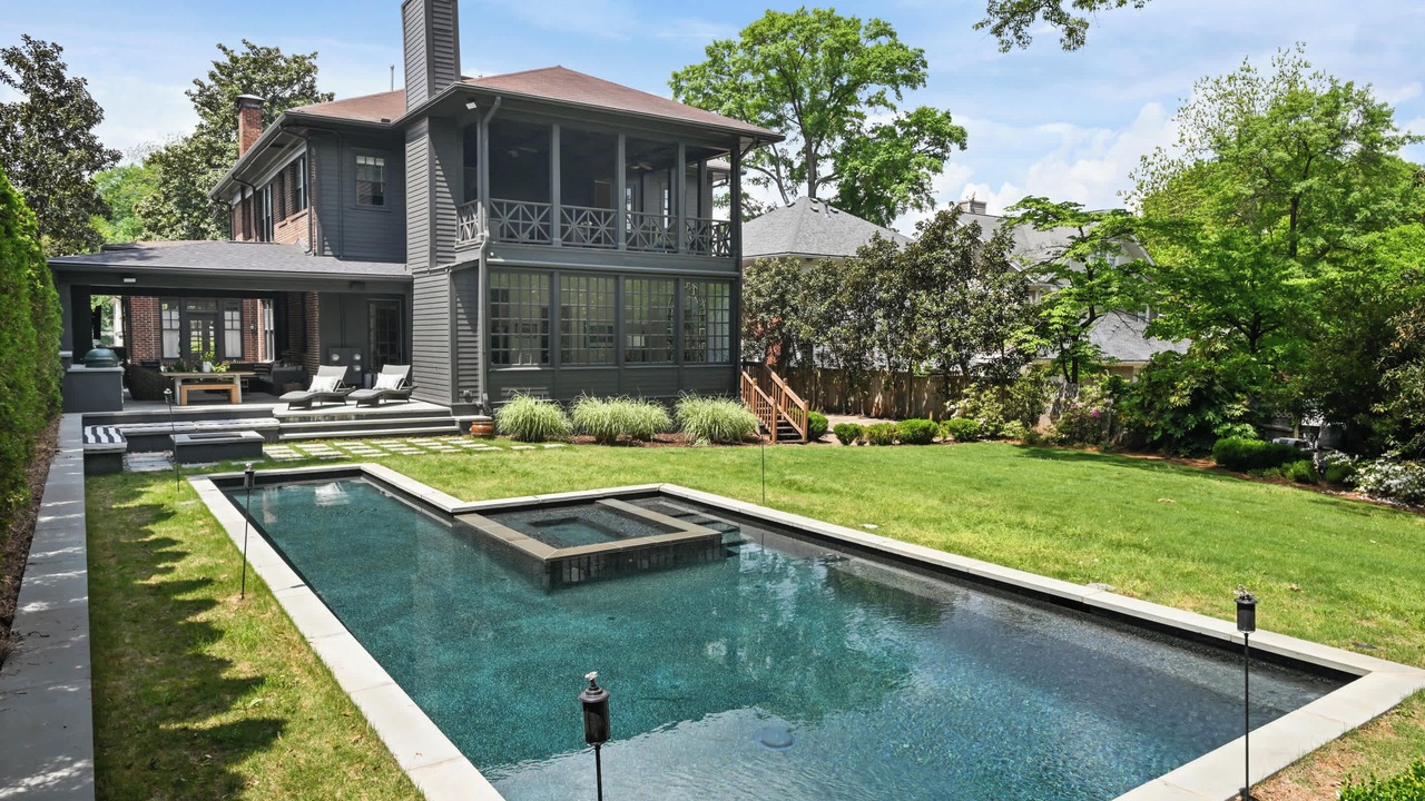 Photo of Others in Poncey-Highland