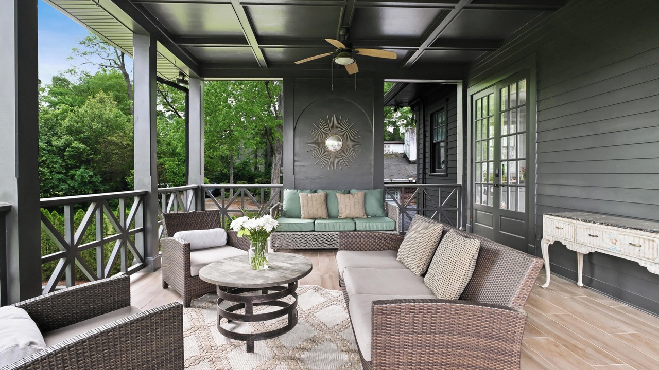 Photo of Others in Poncey-Highland