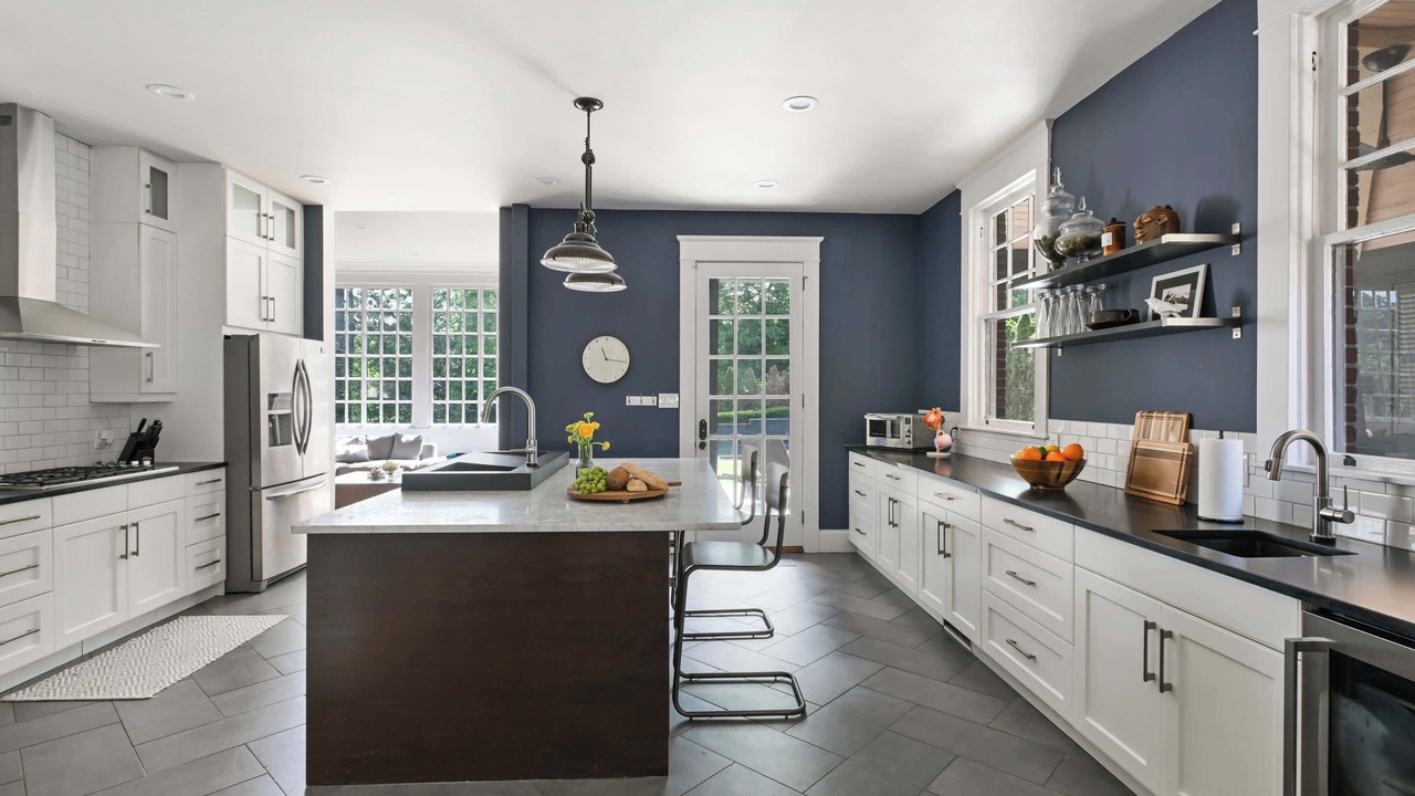 Photo of Others in Poncey-Highland