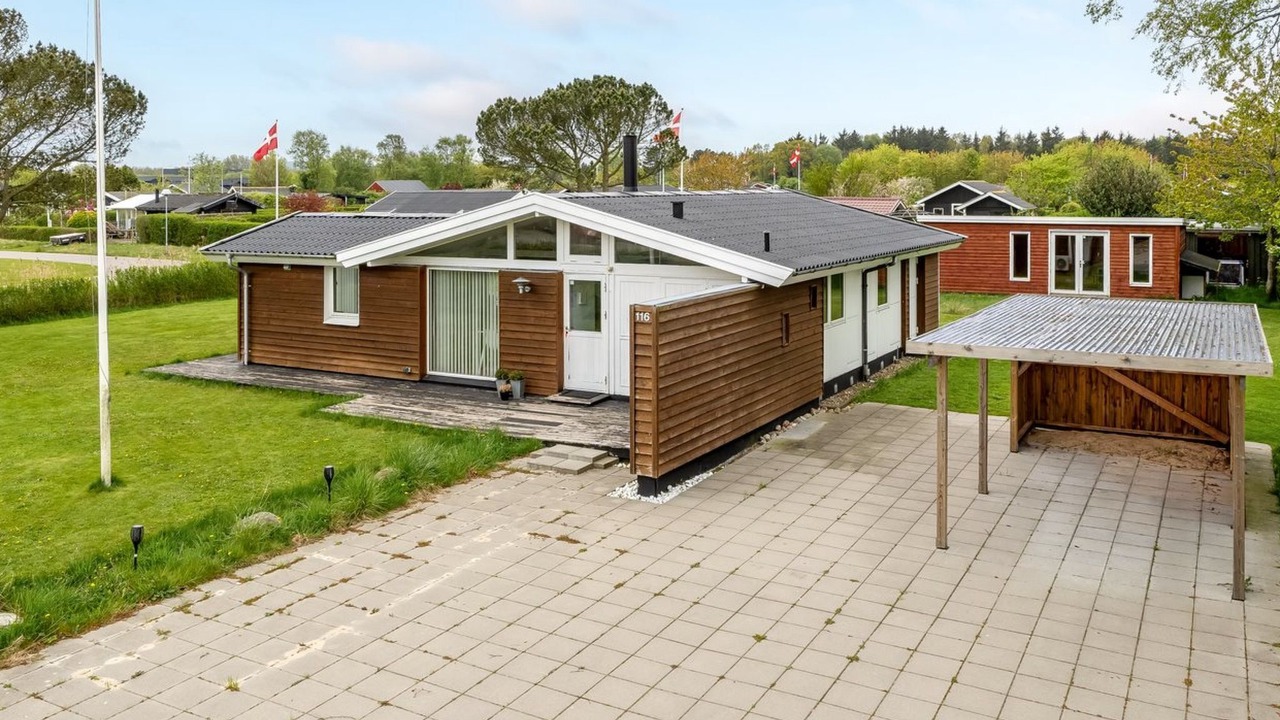 Photo of Others in Nordstrand