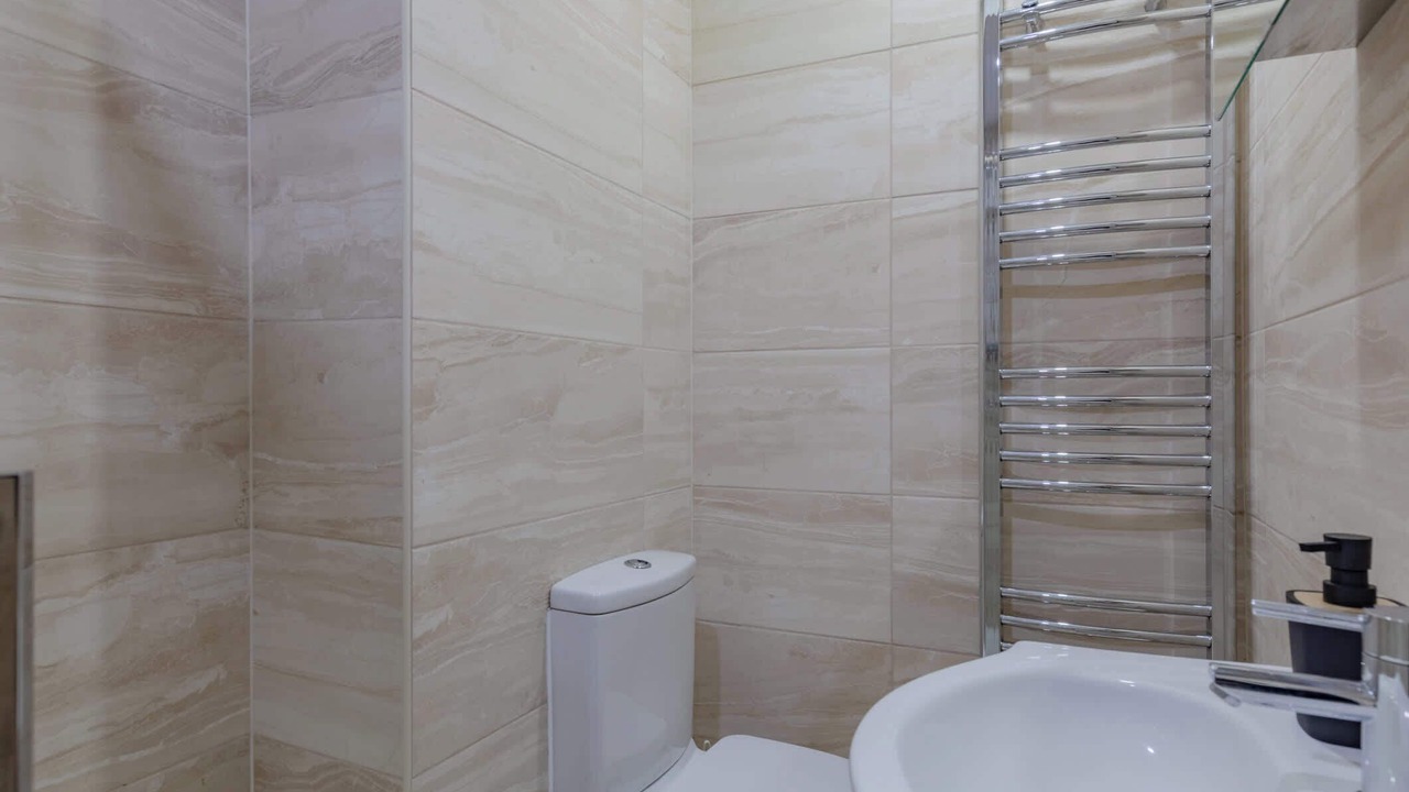 Photo of Bathroom in Rotherhithe